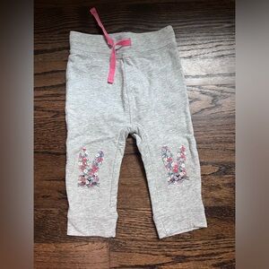 Baby Boden bunny pull on pants size 6-12 month